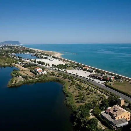 Loft, Due Passi Dal Mare * Porto Potenza Picena